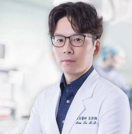 隆鼻鼻雕權威-呂亦翔醫師